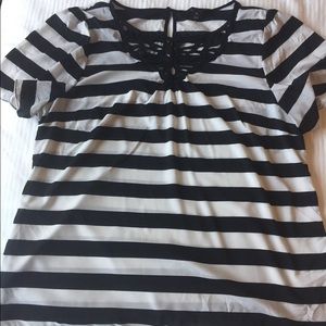 Striped T-Shirt White House Black Market